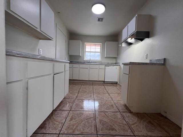 1229 Ne 44th Street Property Photo 5