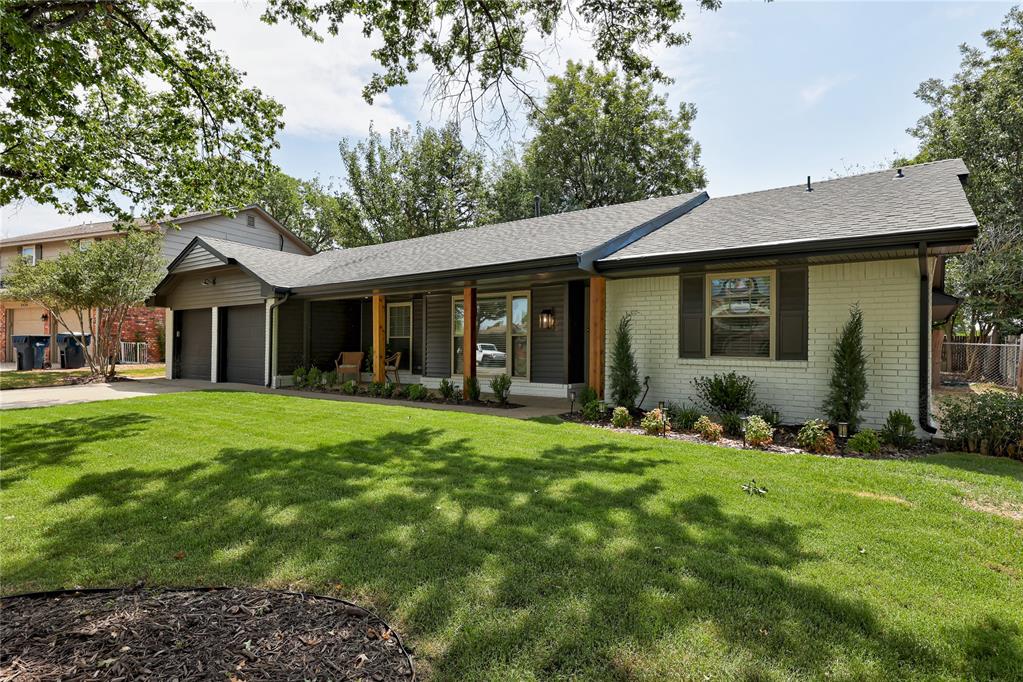 2424 Nw 120th Street Property Photo 4