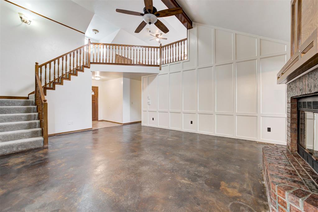 17600 Durbin Park Road Property Photo 6