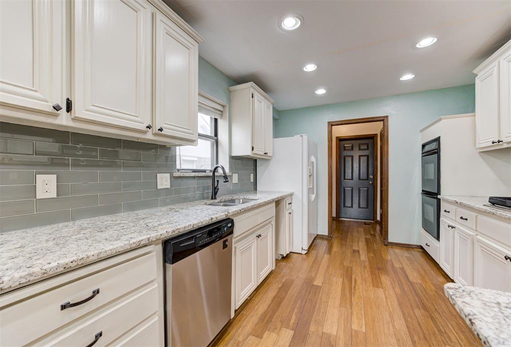 17600 Durbin Park Road Property Photo 19