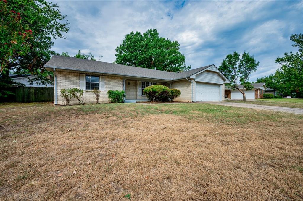 332 Forest Drive Property Photo 3