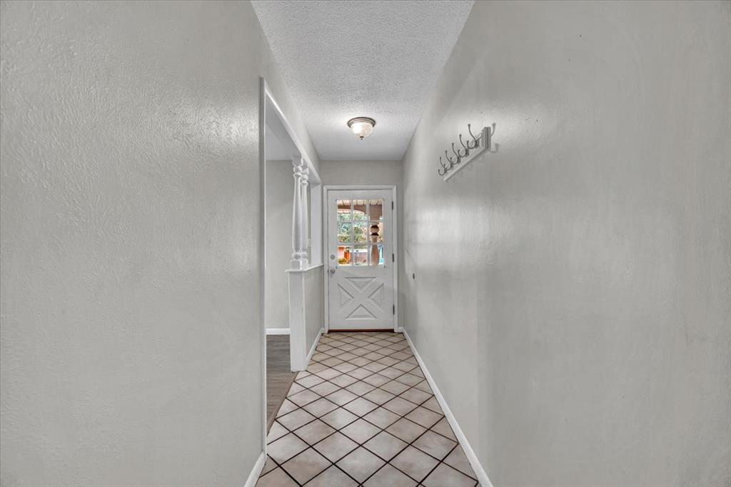 332 Forest Drive Property Photo 5