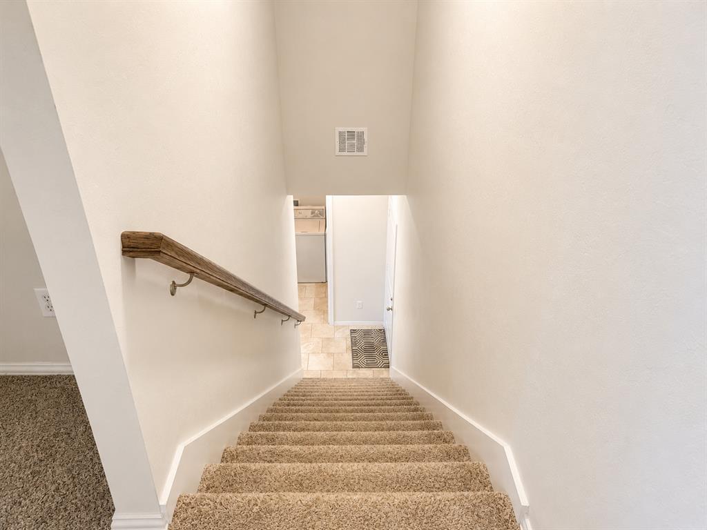 1801 Del Rio Property Photo 17