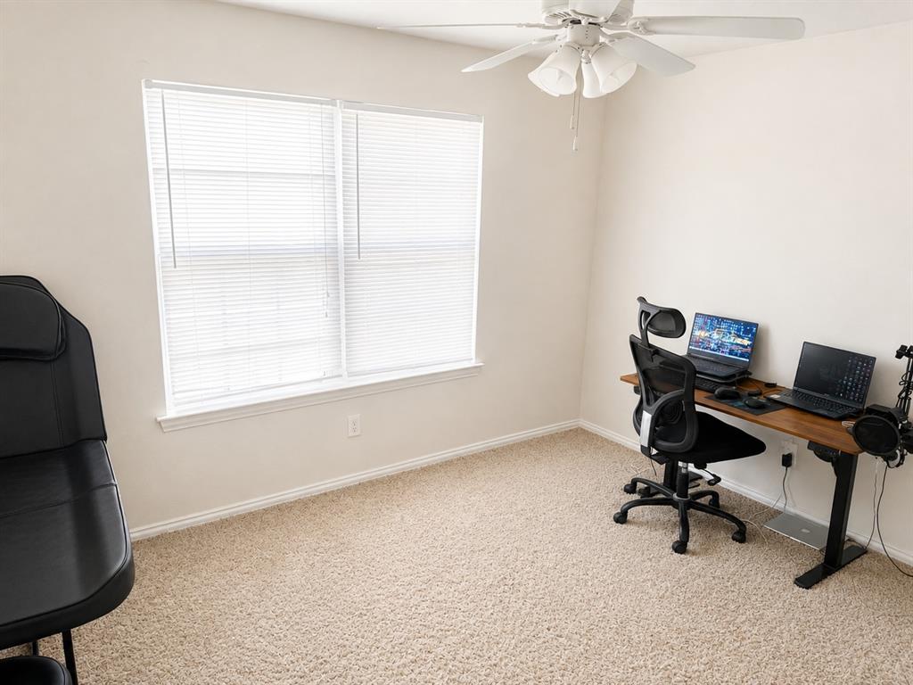1801 Del Rio Property Photo 21