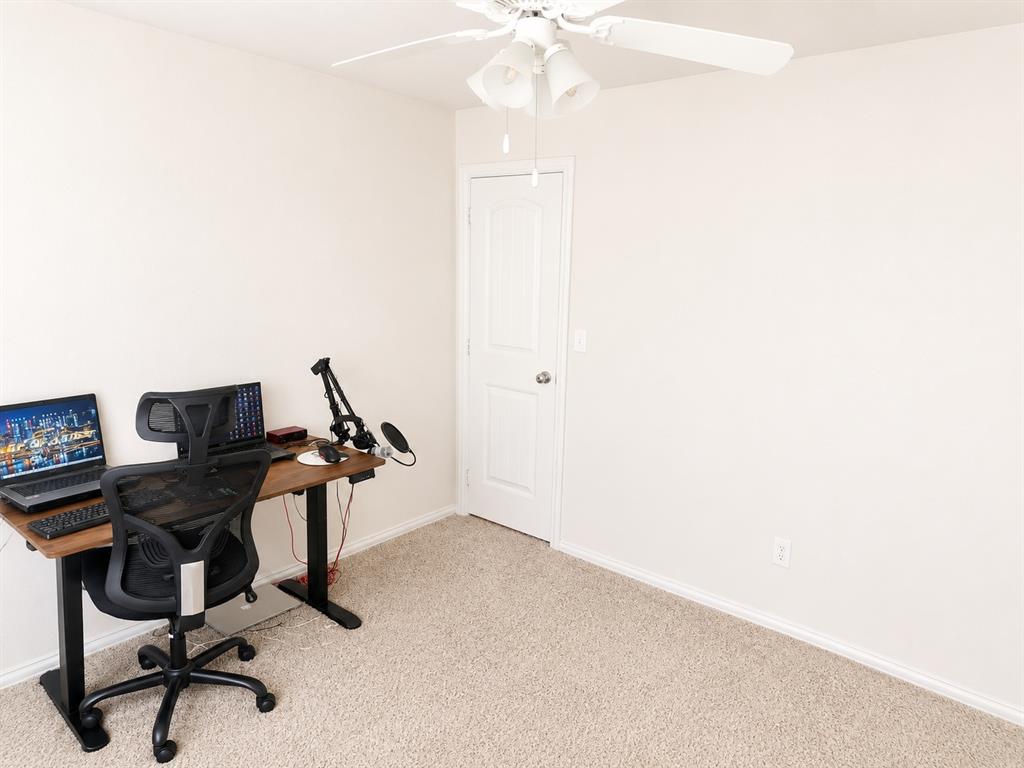 1801 Del Rio Property Photo 22