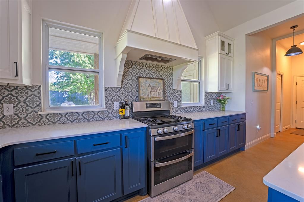124 Kevin Lane Property Photo 7