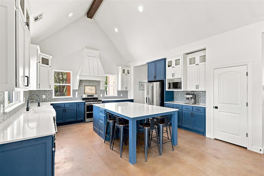 124 Kevin Lane Property Photo 12