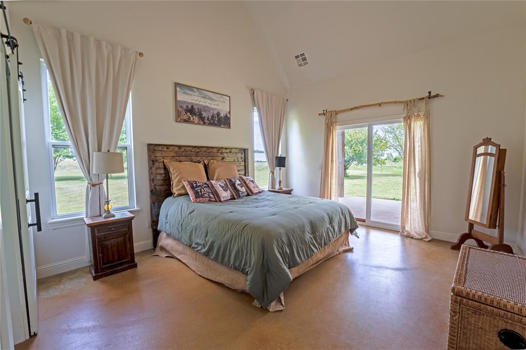 124 Kevin Lane Property Photo 15
