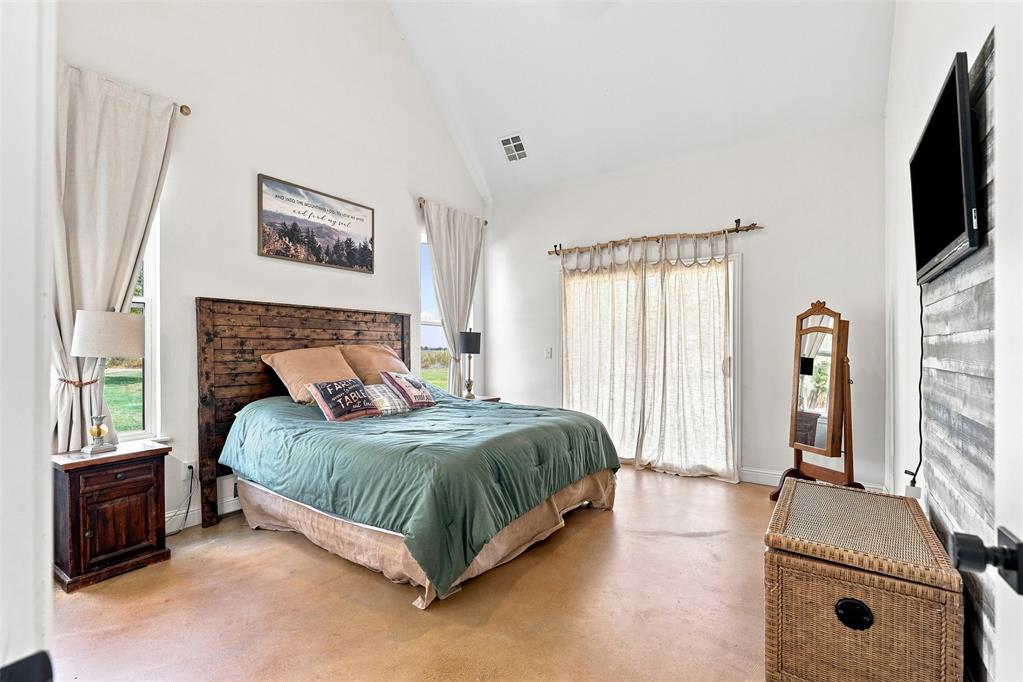 124 Kevin Lane Property Photo 18