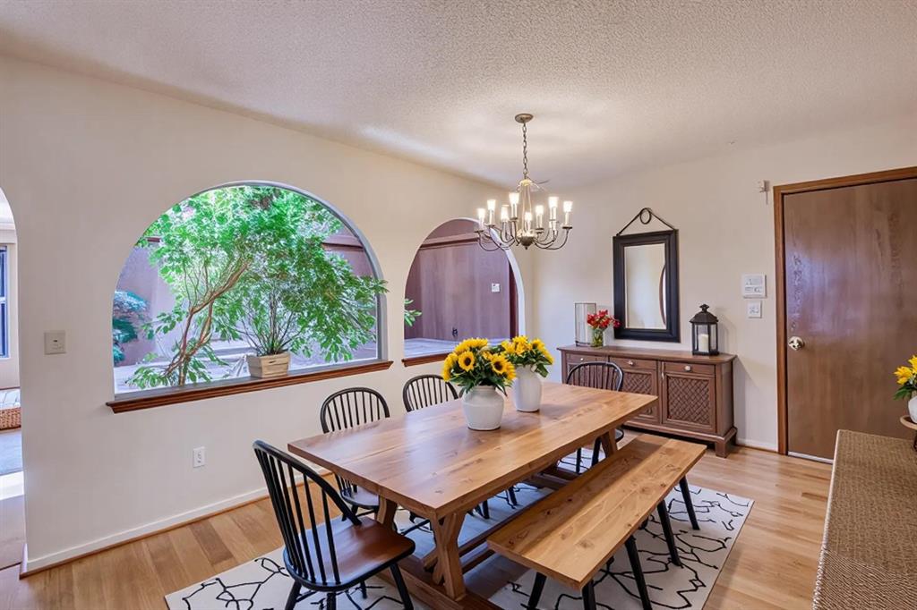 6109 Shaftsbury Road Property Photo 9