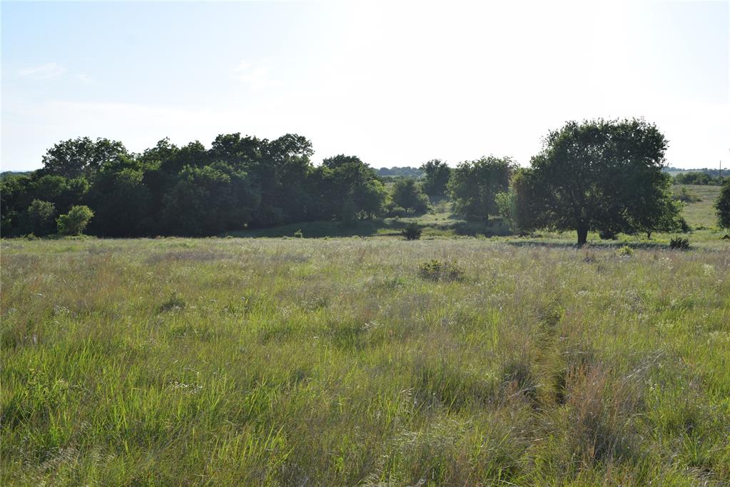 2 E 1450th Road Property Photo 7