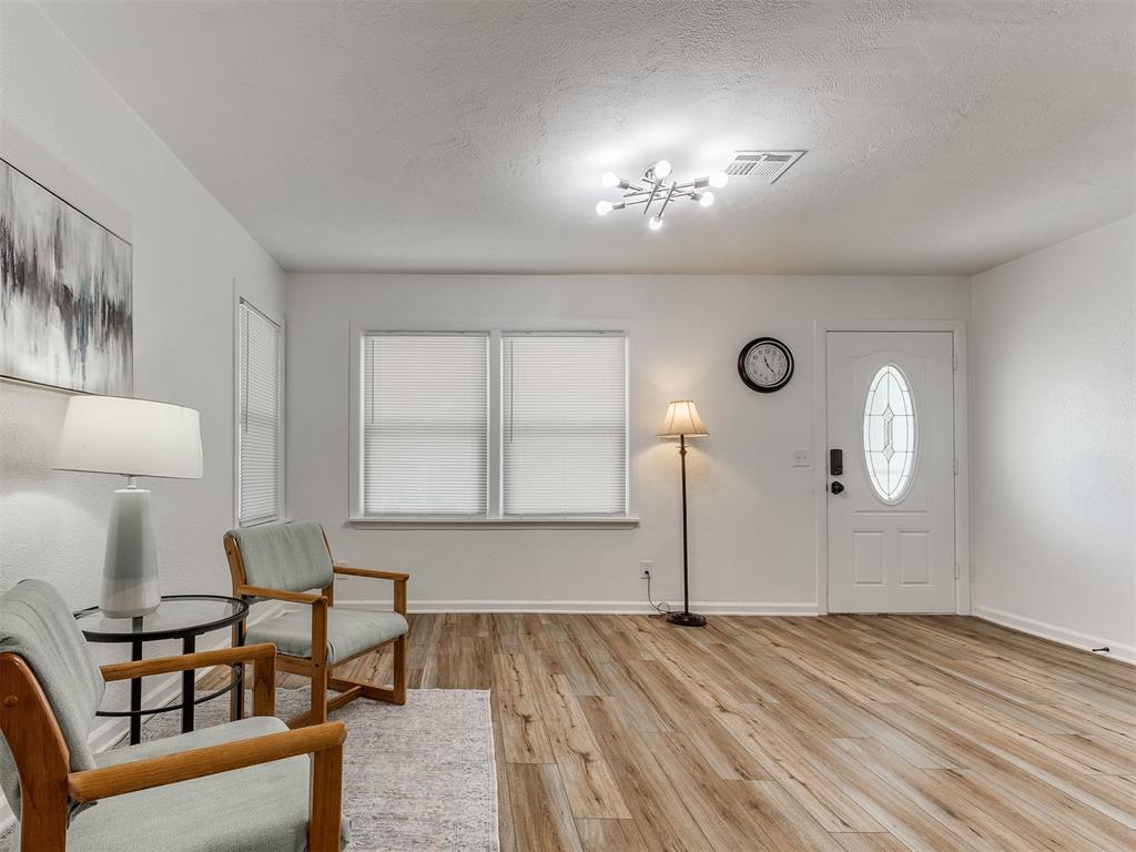 1108 Jet Drive Property Photo 8