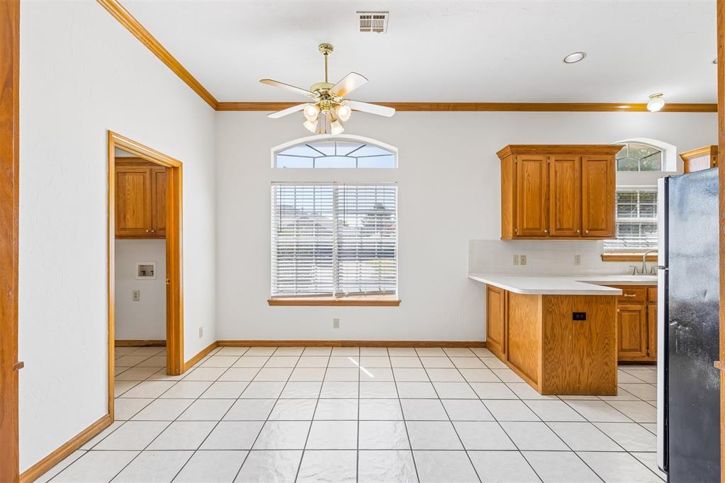 1800 Coopers Hawk Court Property Photo 11