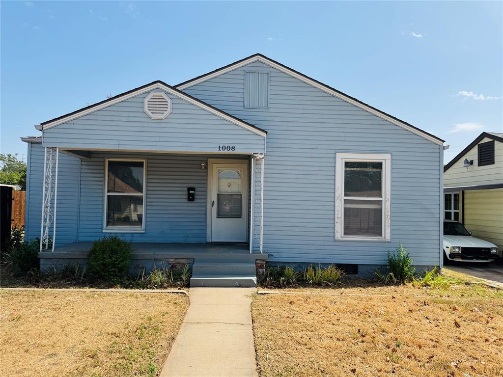 1008 N Farra Drive Property Photo 1