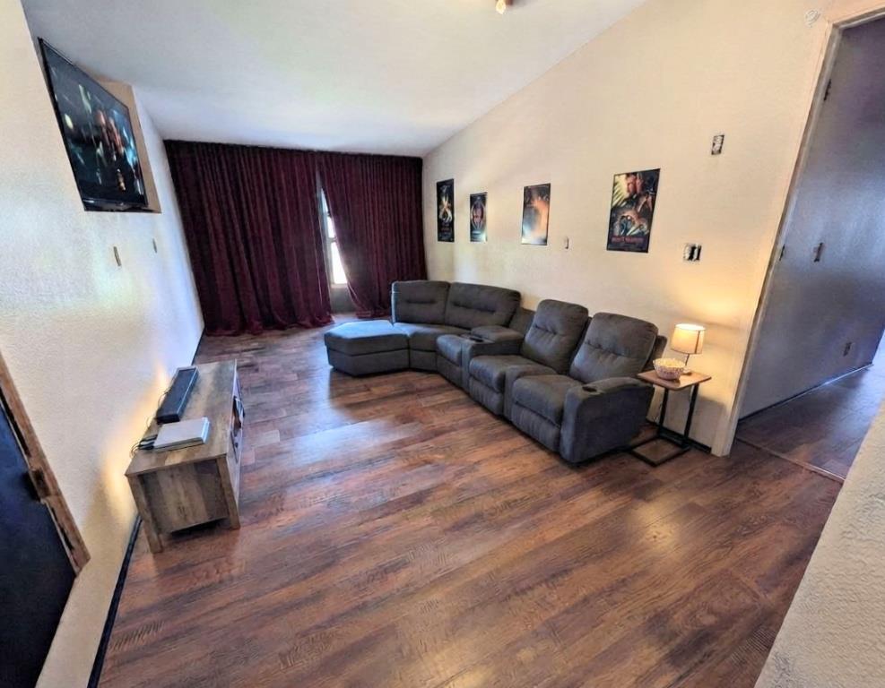 308 Ranch Circle Property Photo 18
