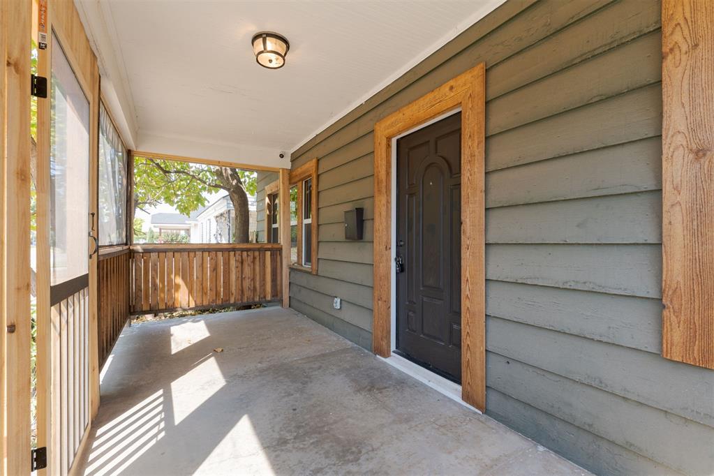 2927 Nw 15 Street Property Photo 4