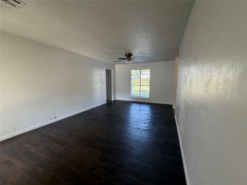 1414 Mitacek Avenue Property Photo 15