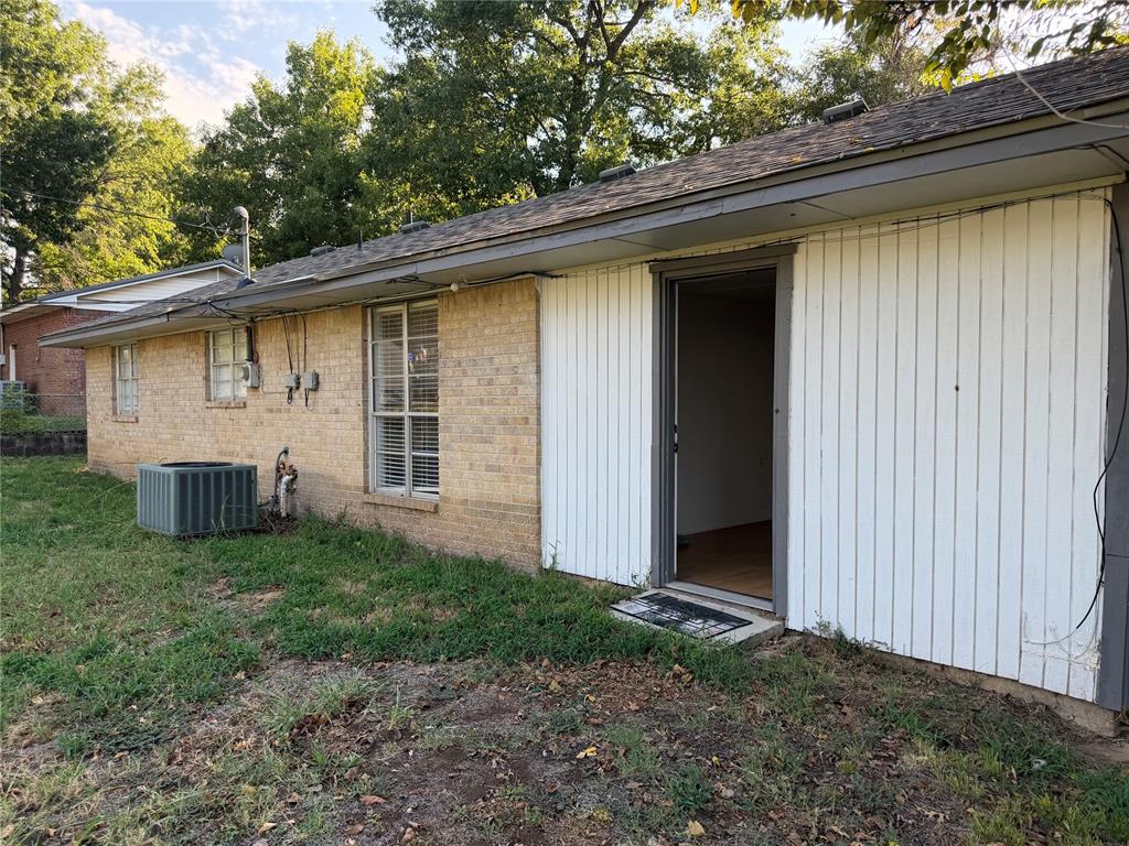1414 Mitacek Avenue Property Photo 19