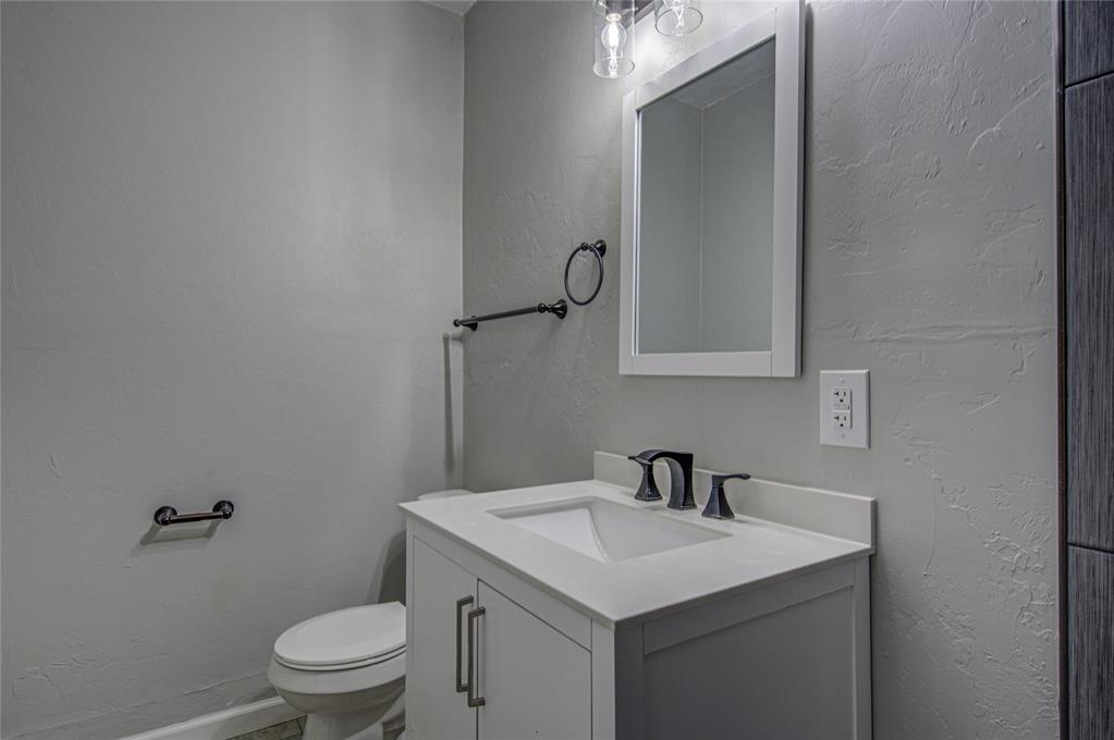 2901 Nw 43rd Street Property Photo 25