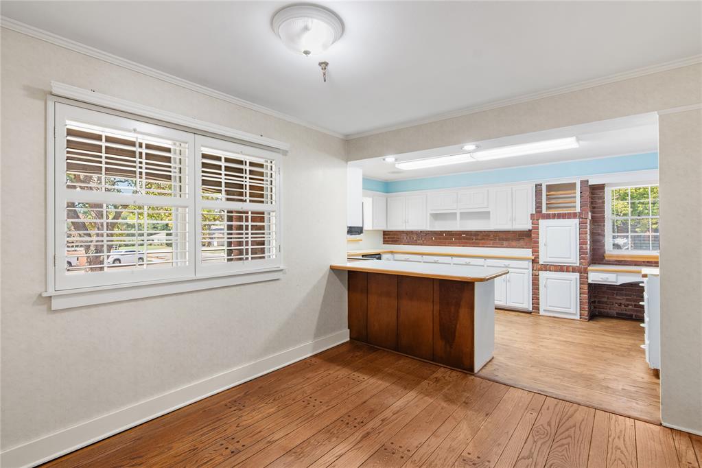 1609 Glenbrook Terrace Property Photo 23