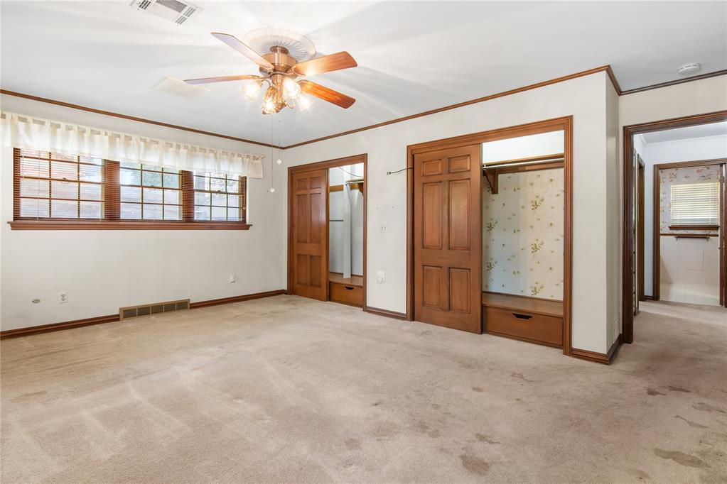 1609 Glenbrook Terrace Property Photo 26