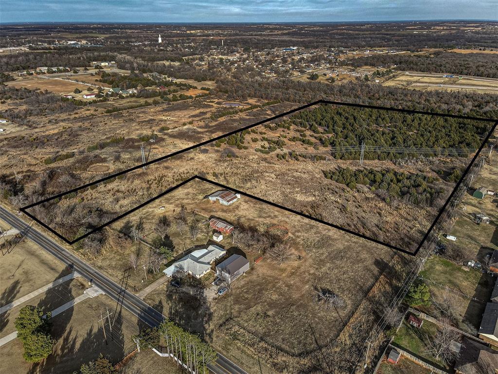 Dobbs Road Property Photo 4