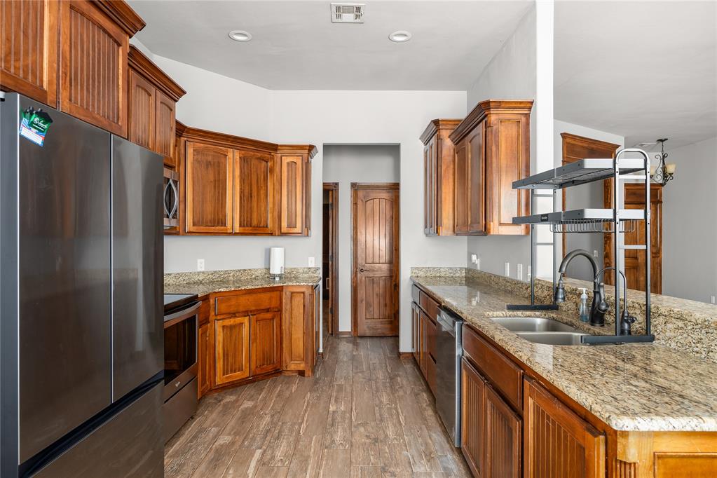 2265 County Road 1258 Property Photo 13