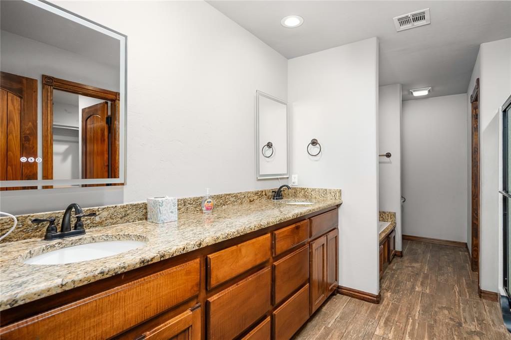 2265 County Road 1258 Property Photo 27