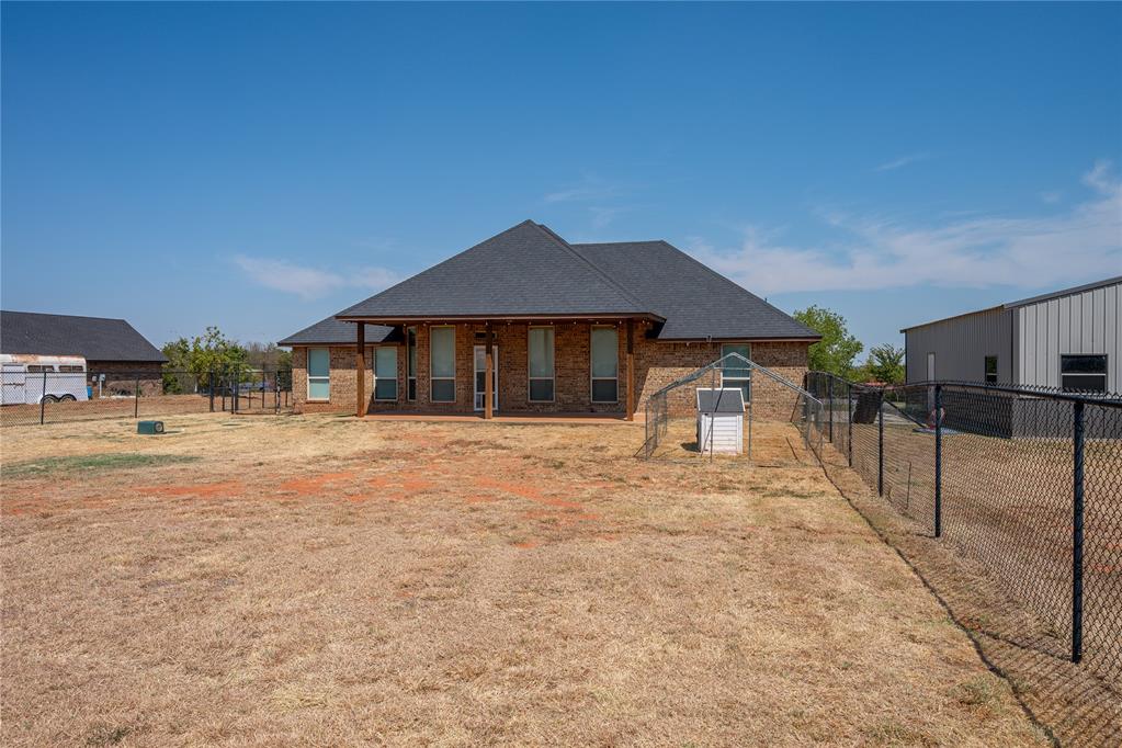 2265 County Road 1258 Property Photo 37