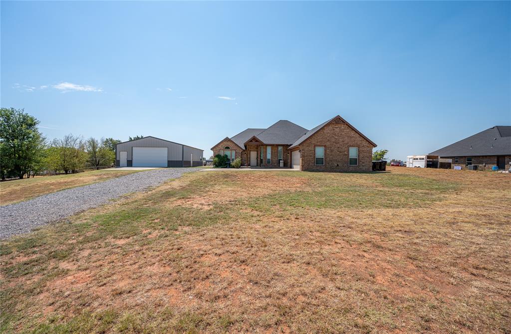 2265 County Road 1258 Property Photo 40