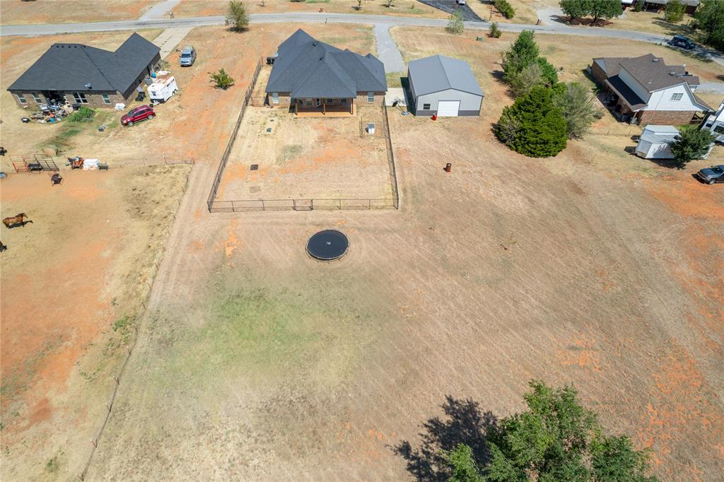 2265 County Road 1258 Property Photo 44