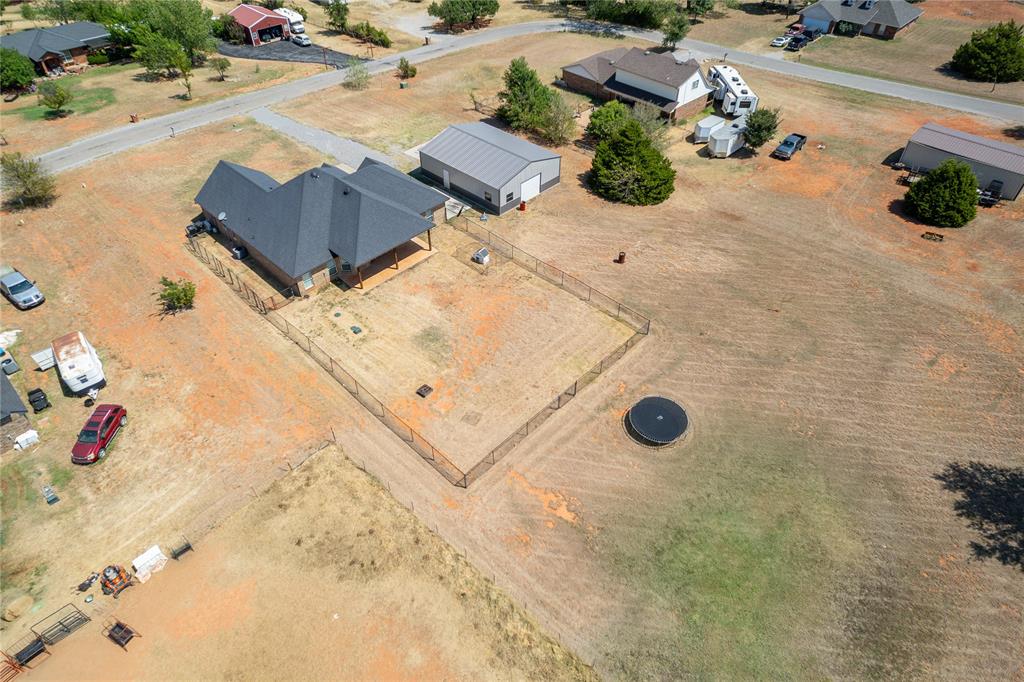 2265 County Road 1258 Property Photo 45