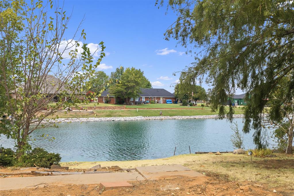 2202 Lakewood Drive Property Photo 41
