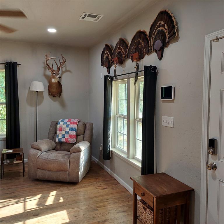804 N Admire Avenue Property Photo 5