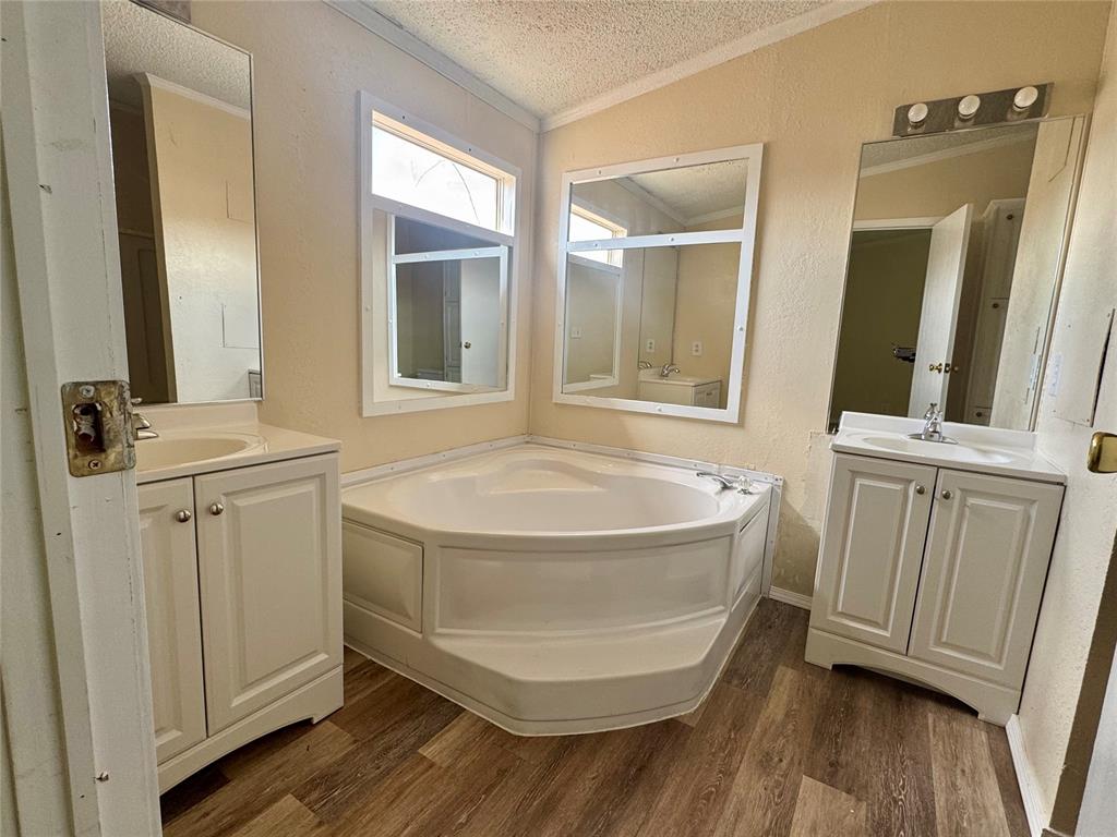 1185 Cr 1386 Property Photo 10