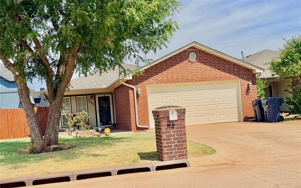 2545 Lynn Lane Property Photo 3