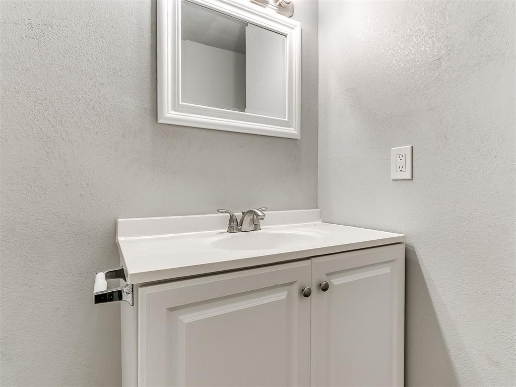 1527 Nw 43rd Street Property Photo 21