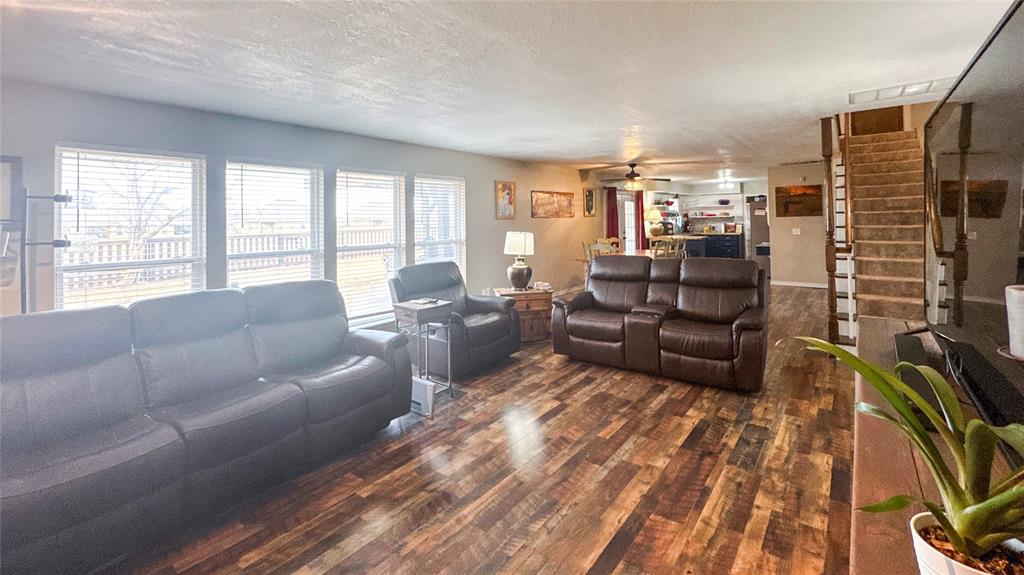 11501 Carriage Drive Property Photo 7
