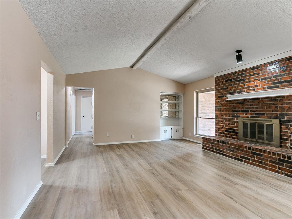1016 S Neptune Road Property Photo 4
