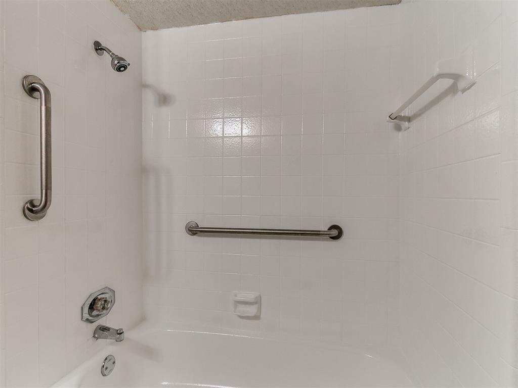 1016 S Neptune Road Property Photo 12