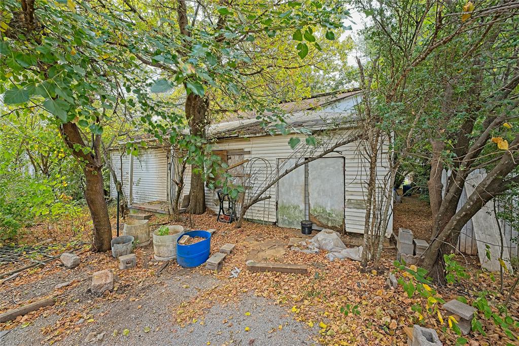 1300 Se 38th Street Property Photo 3