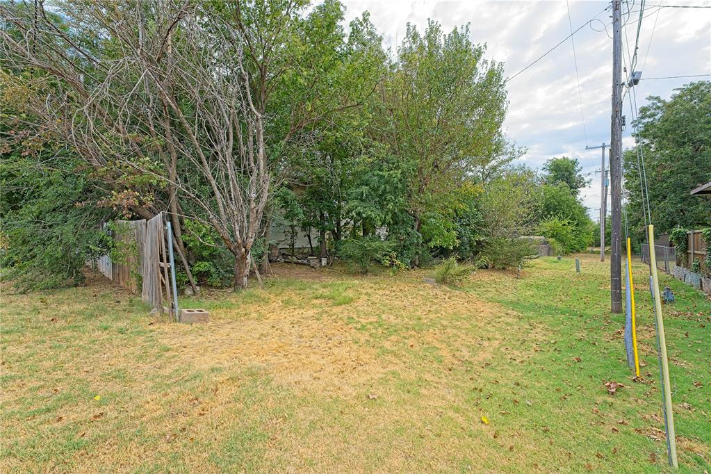 1300 Se 38th Street Property Photo 5