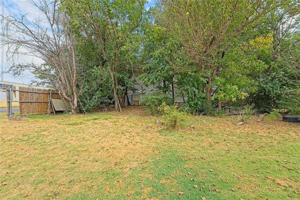 1300 Se 38th Street Property Photo 6