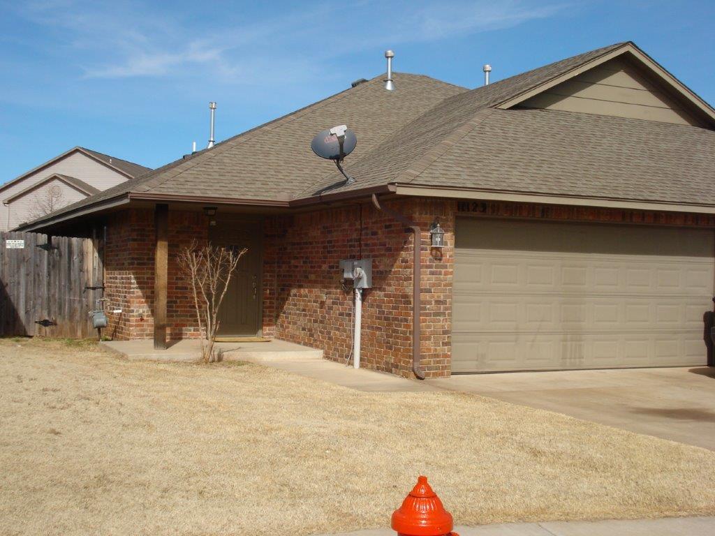 11011 Sw 5th Street Property Photo 1