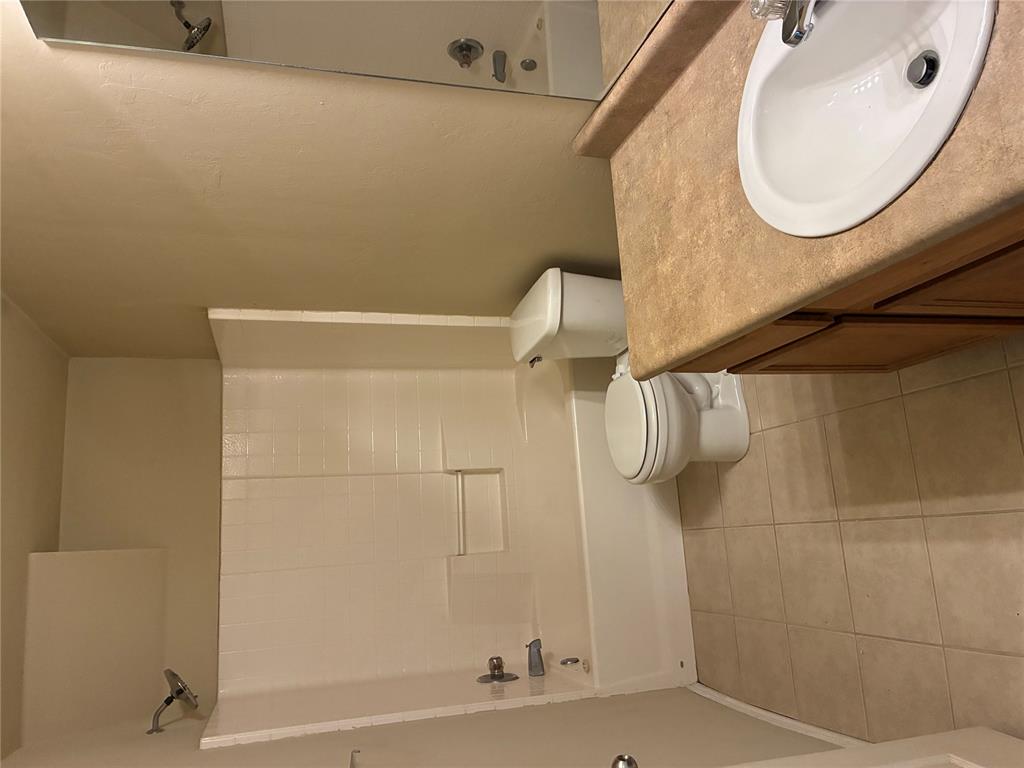 11011 Sw 5th Street Property Photo 5