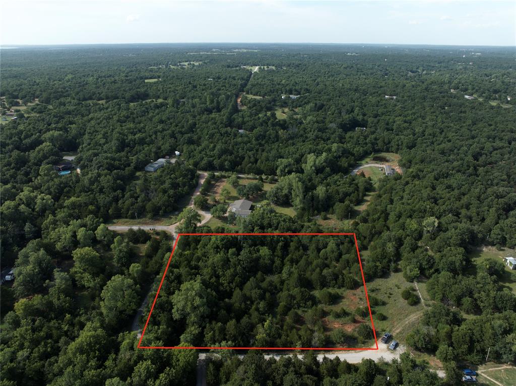 10017 N Darwin Circle Property Photo 2