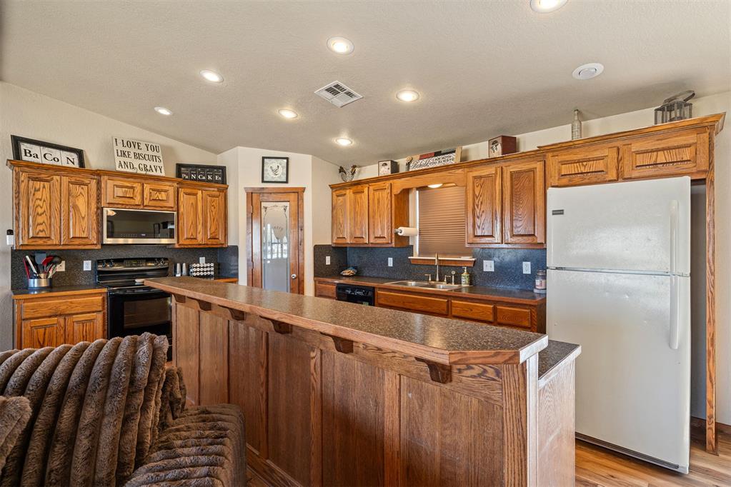 205 Chickasha Avenue Property Photo 2