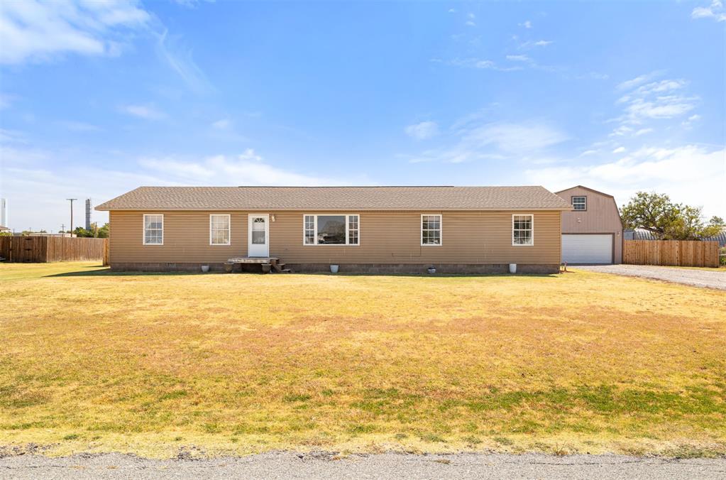 205 Chickasha Avenue Property Photo 3