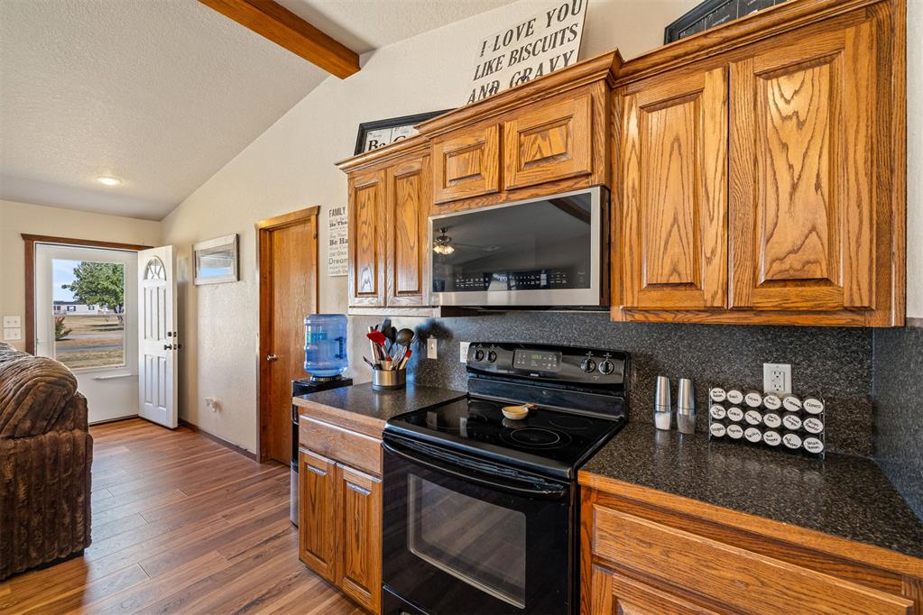 205 Chickasha Avenue Property Photo 8