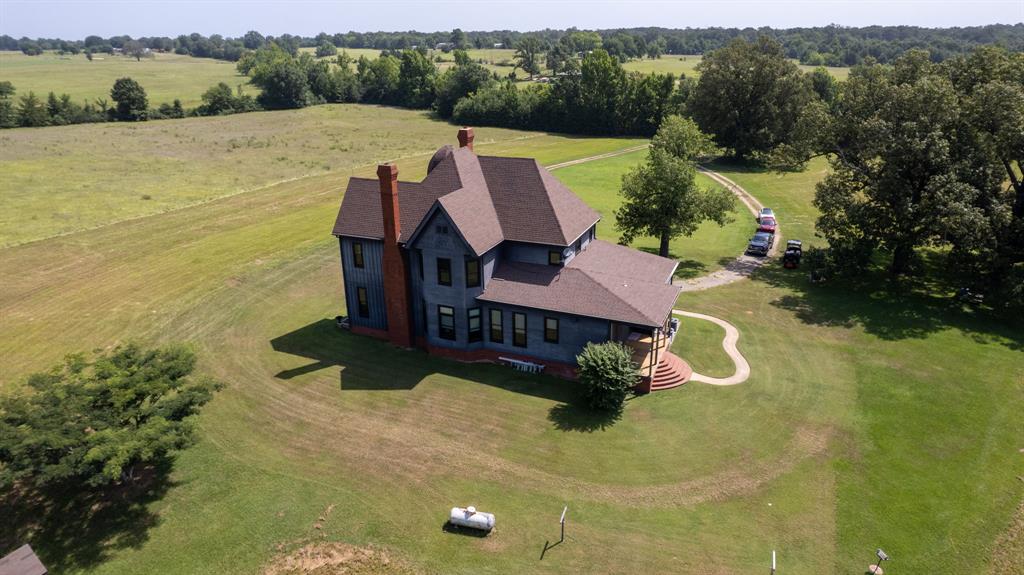 1253 N 4255 Road Property Photo 6
